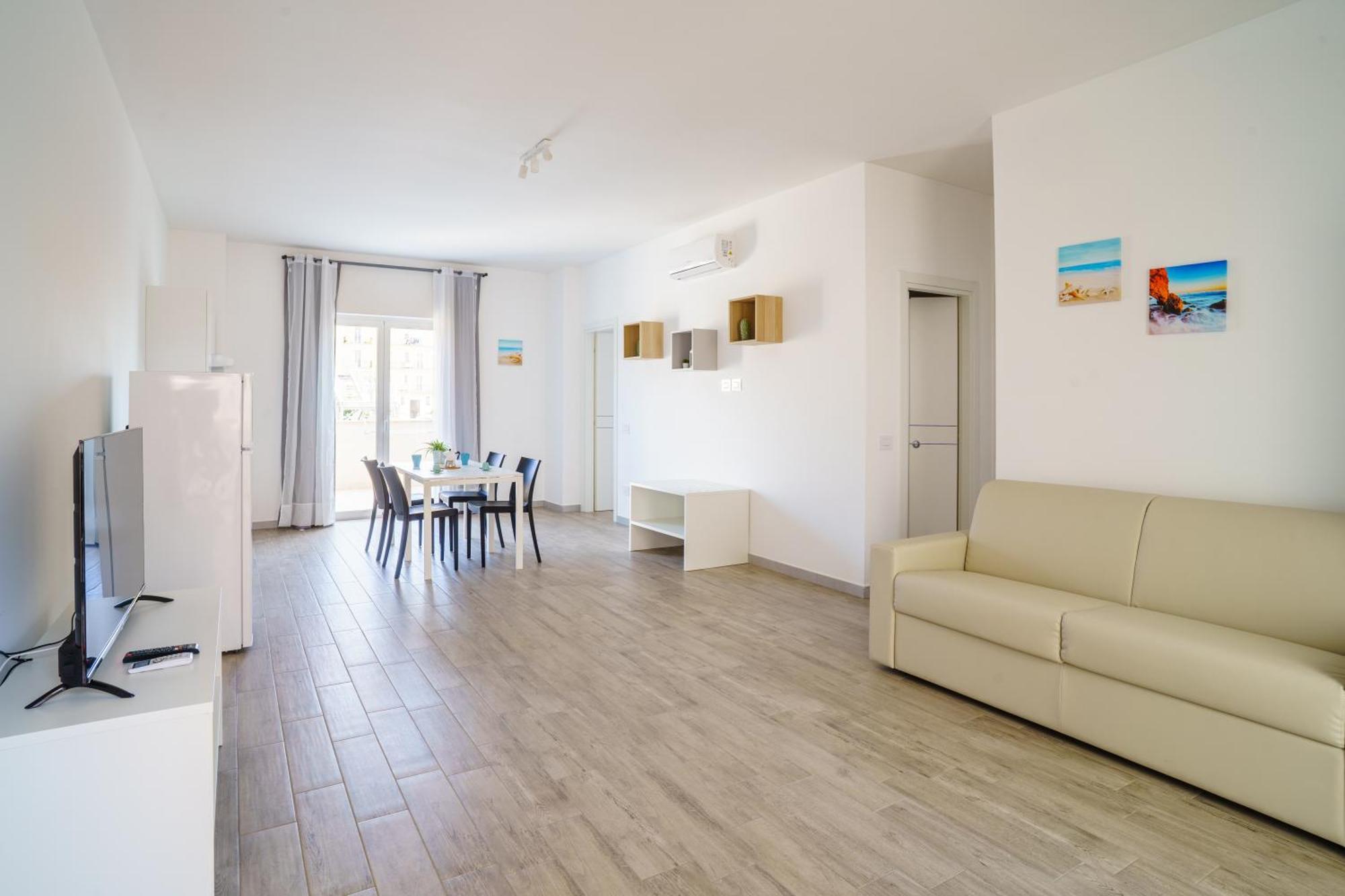 Aparthotel Le Marine Bisceglie Exterior foto